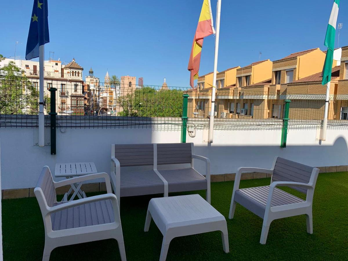 Hotel Dona Blanca Seville Exterior photo