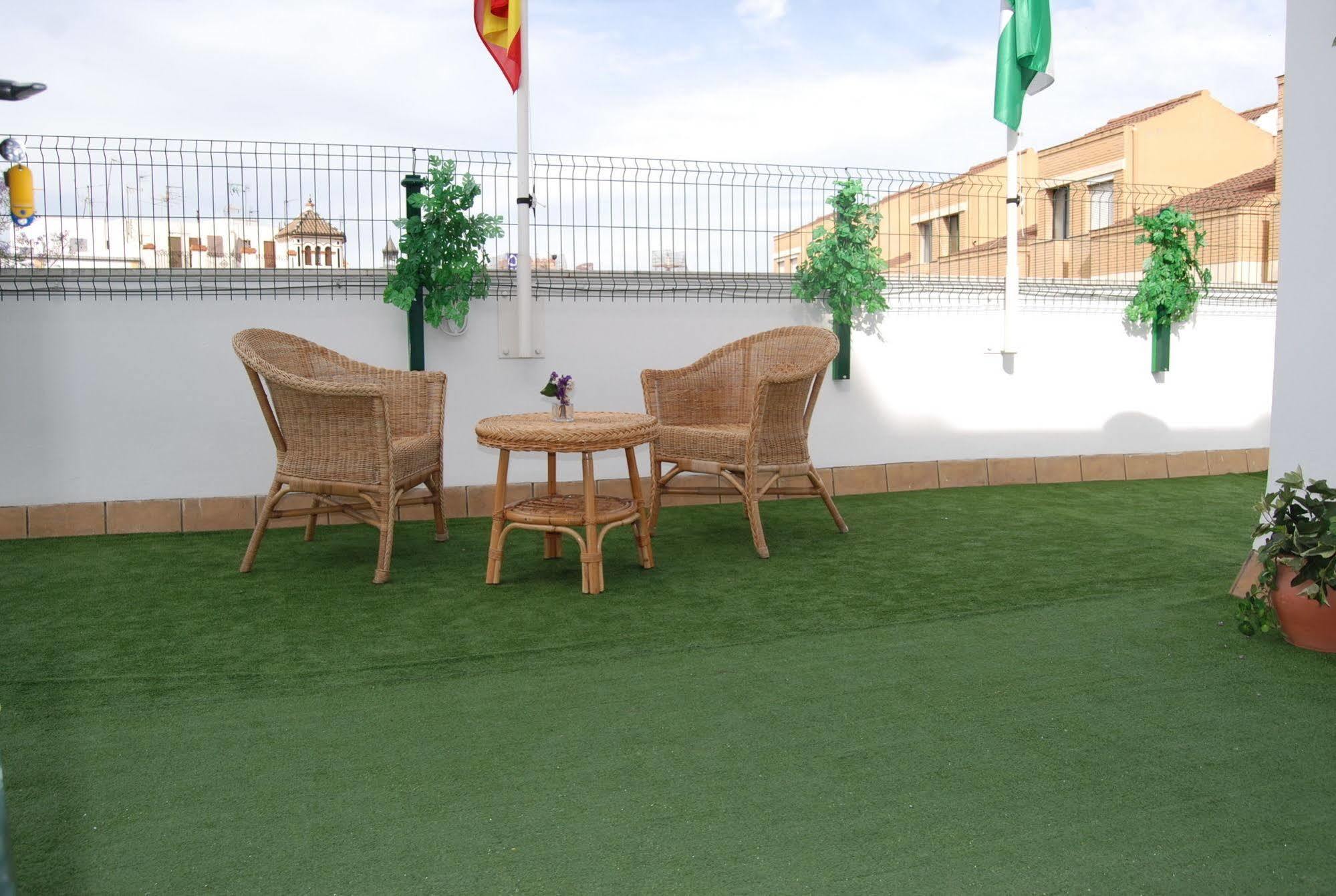 Hotel Dona Blanca Seville Exterior photo