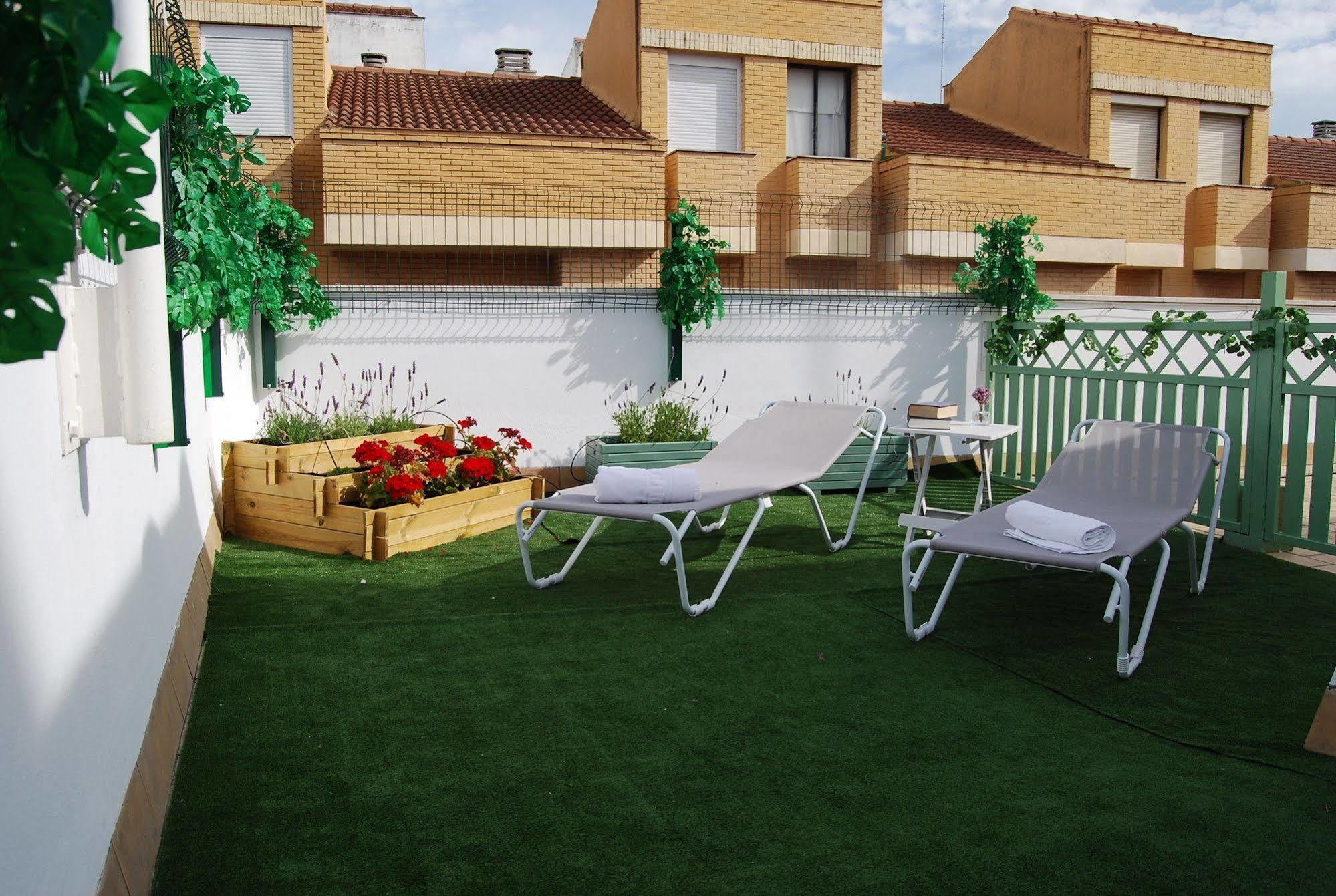 Hotel Dona Blanca Seville Exterior photo